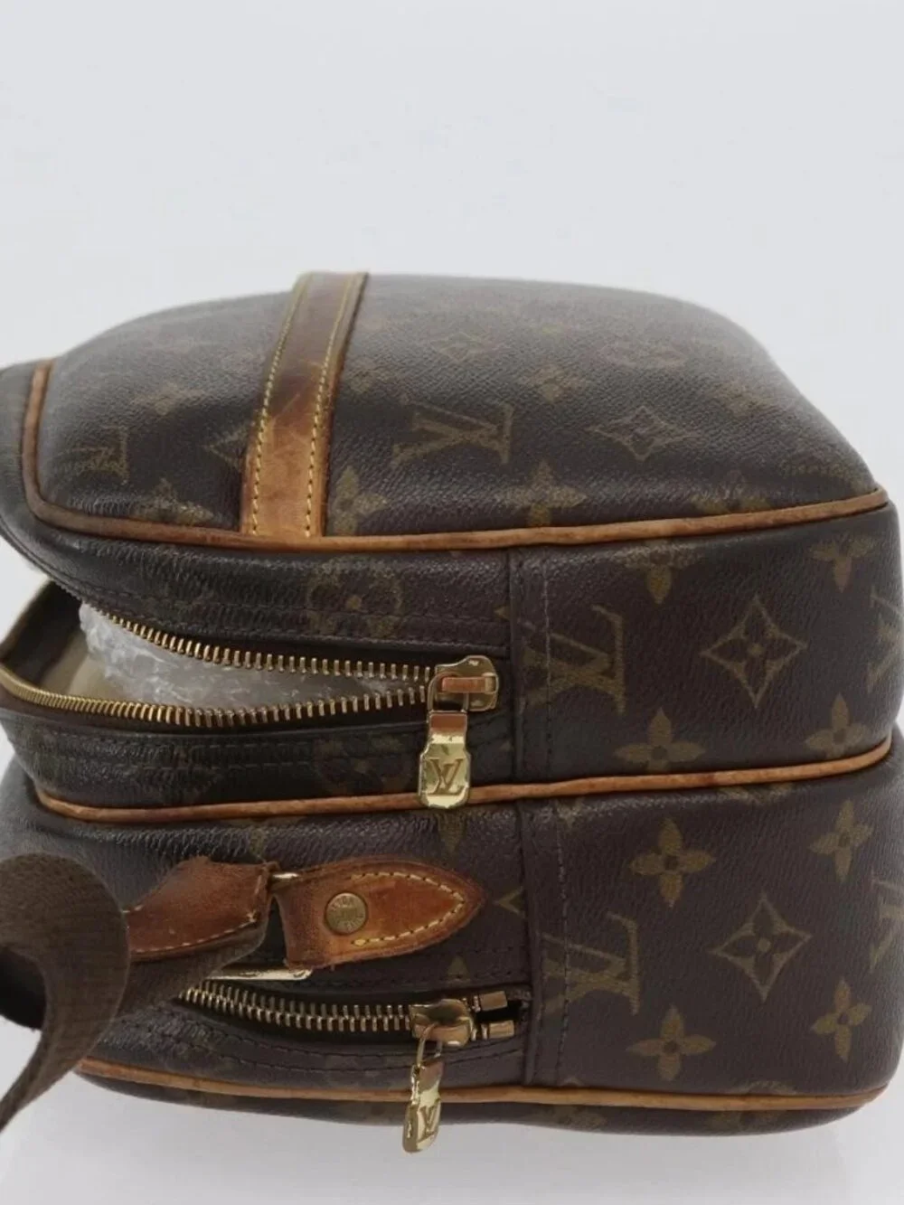 LOUIS VUITTON Monogram Reporter PM Shoulder Bag